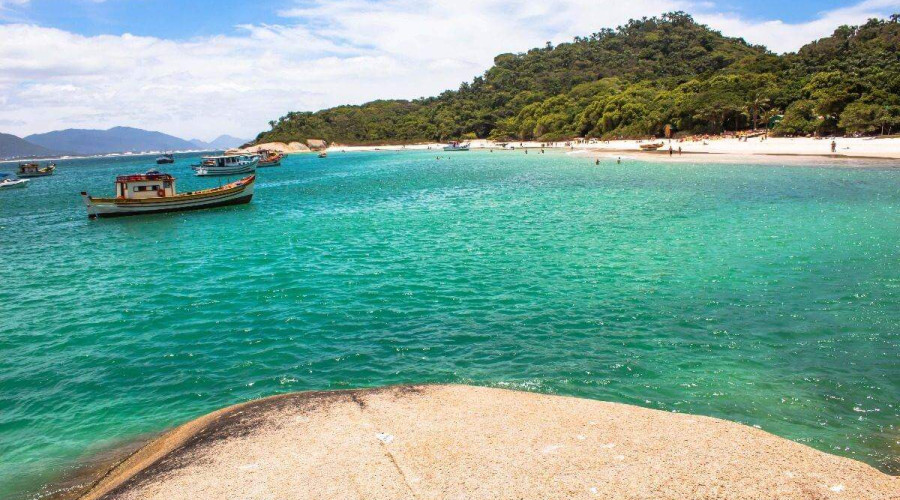 Além das praias, conheça os melhores passeios de Florianópolis