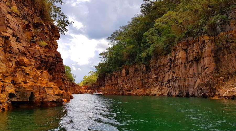 Quanto custa viajar para Capitólio, MG?