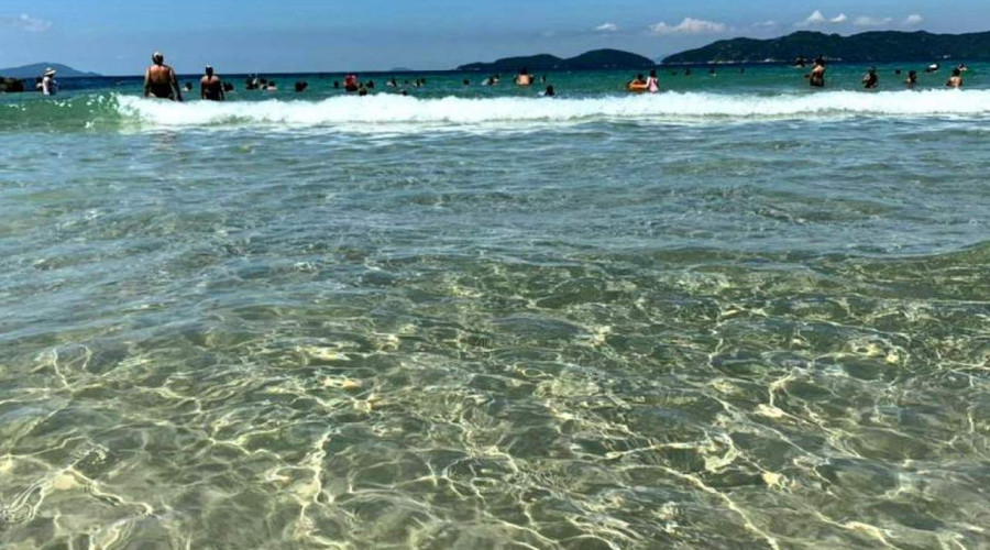 O que fazer na Praia de Quatro Ilhas